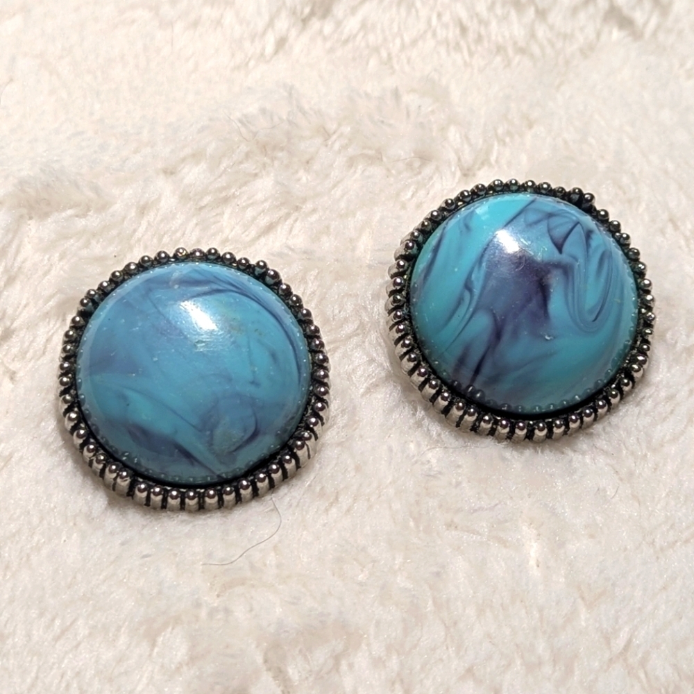 Vintage Turquoise Blue and Purple Acrylic Button Clip Earrings - Picture 4 of 6